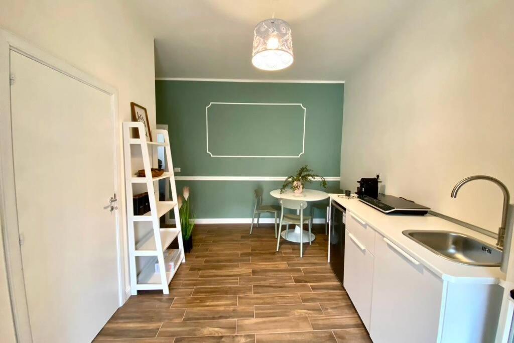 La Casetta Di Rosie, Alla Torre Guevara Potenza Extérieur photo